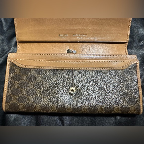 Celine Long Wallet Purse Macadamia Beige Super Clean authentic $1200.00 retail - Picture 8 of 14